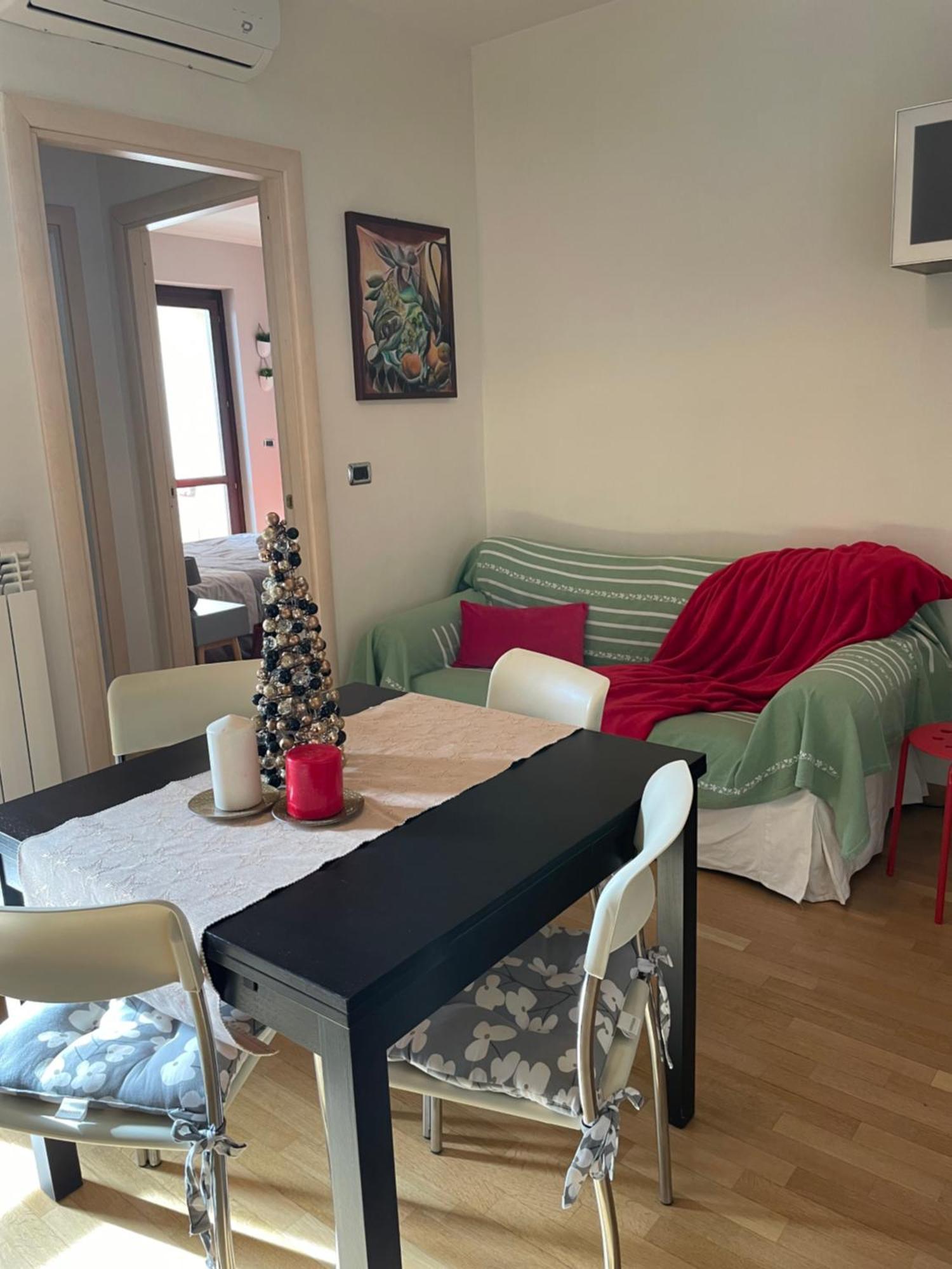 A Casa Di Amici - Intero - Free Parking - Wi-fi Apartment *