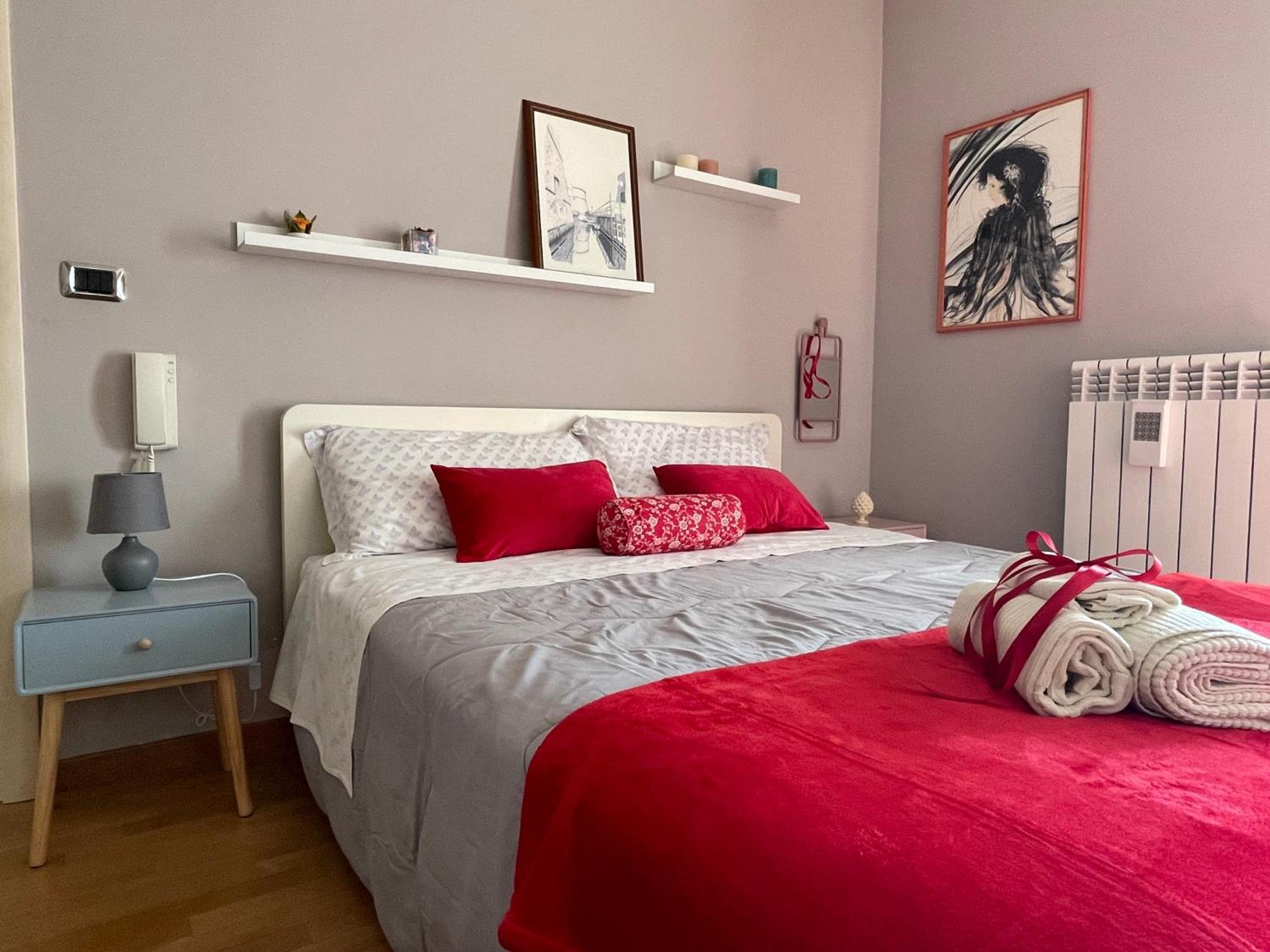 Apartment A Casa Di Amici - Intero - Free Parking - Wi-fi