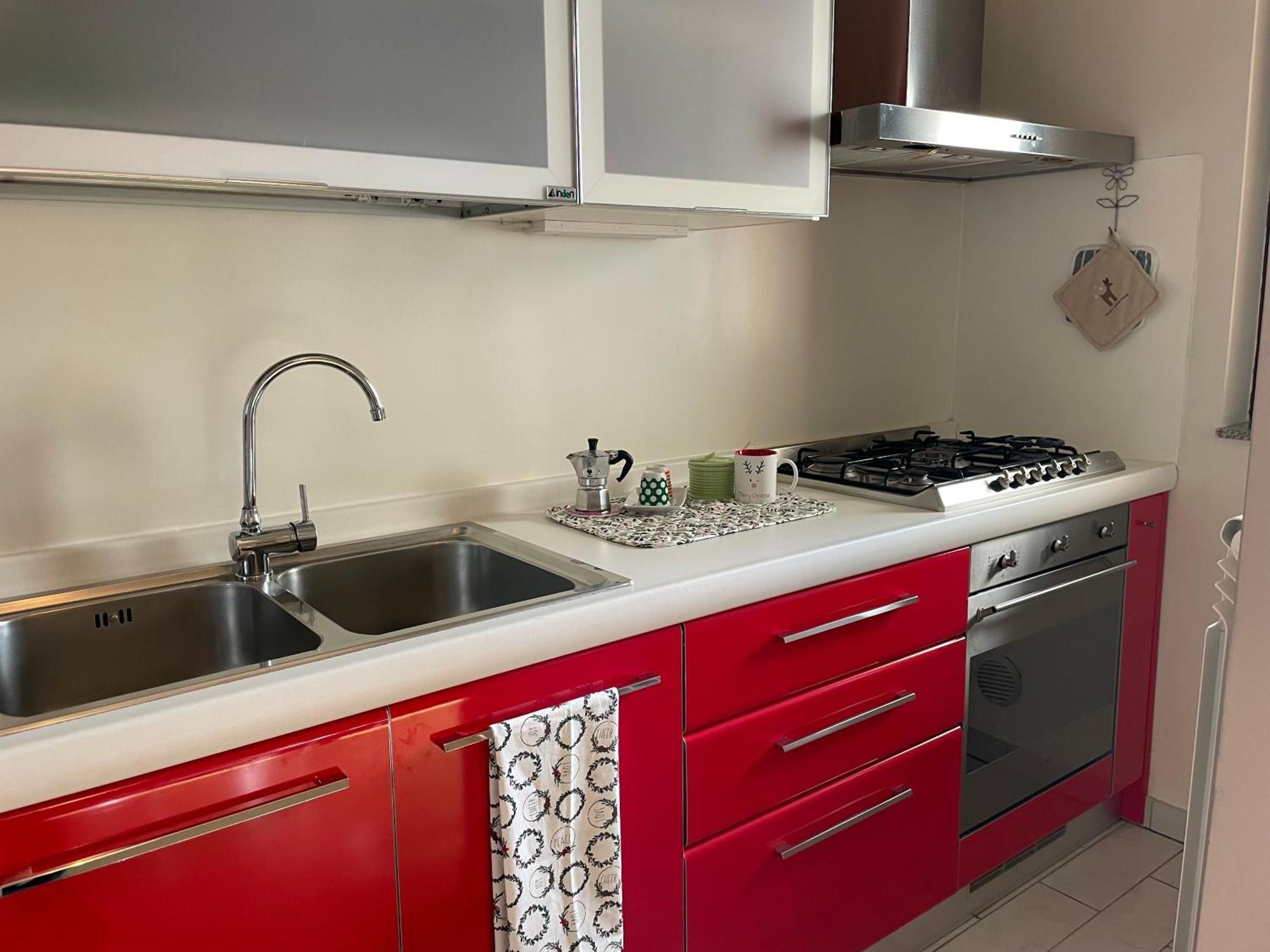 Apartment A Casa Di Amici - Intero - Free Parking - Wi-fi Lecce